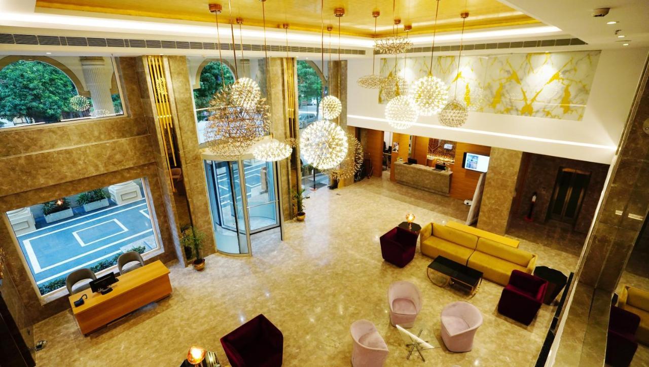 The Fern Residency Sarnath Hotell Varanasi Exteriör bild