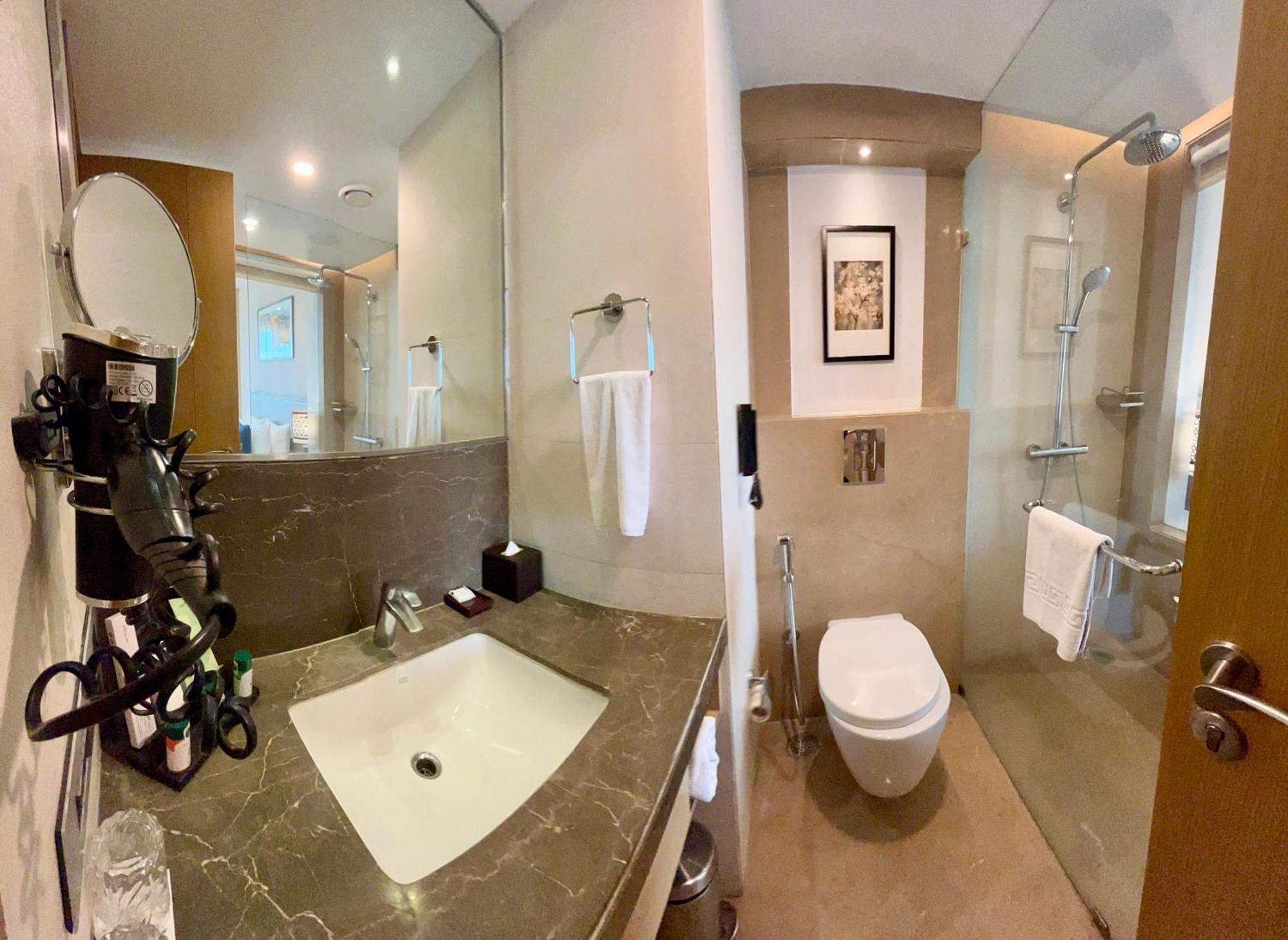 The Fern Residency Sarnath Hotell Varanasi Exteriör bild
