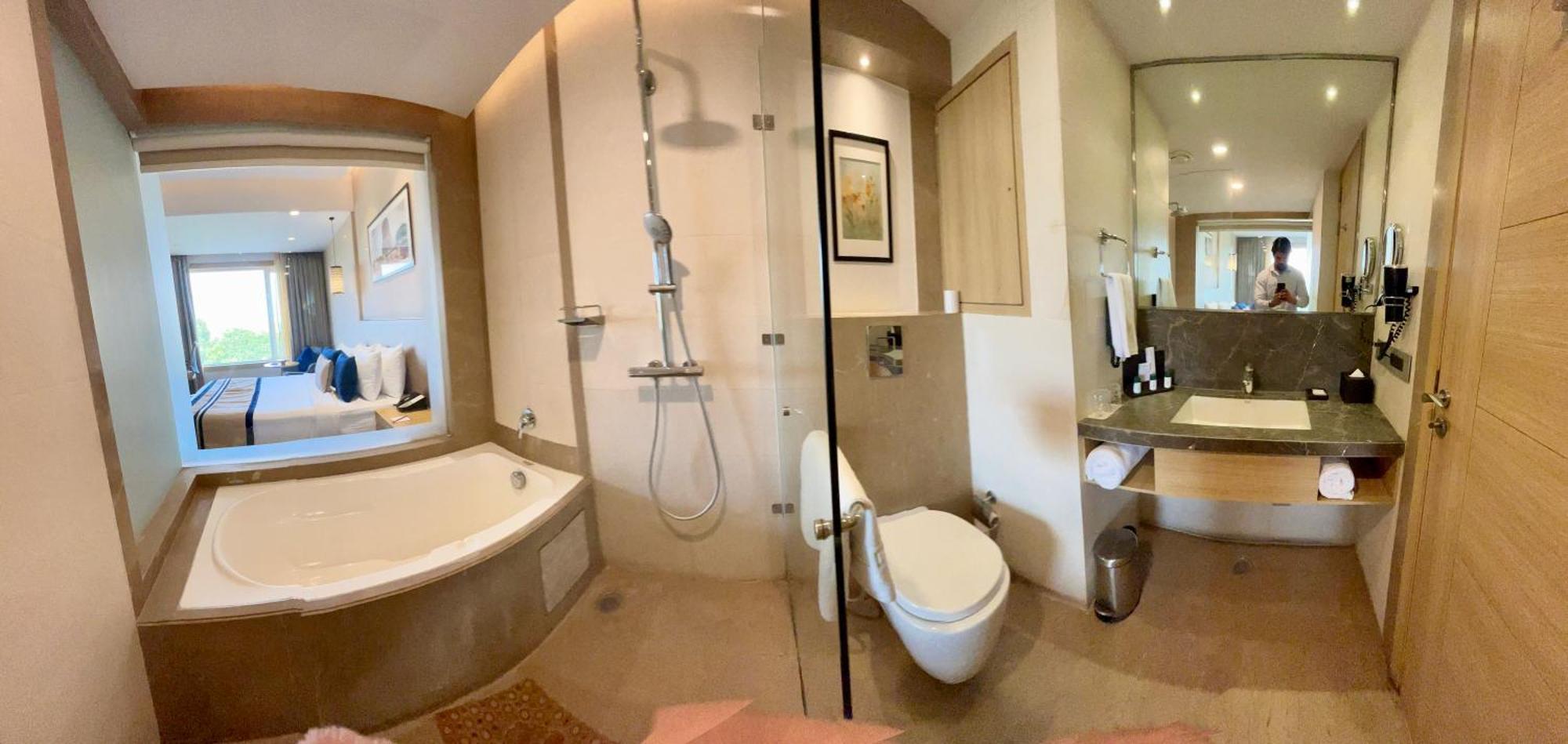 The Fern Residency Sarnath Hotell Varanasi Exteriör bild