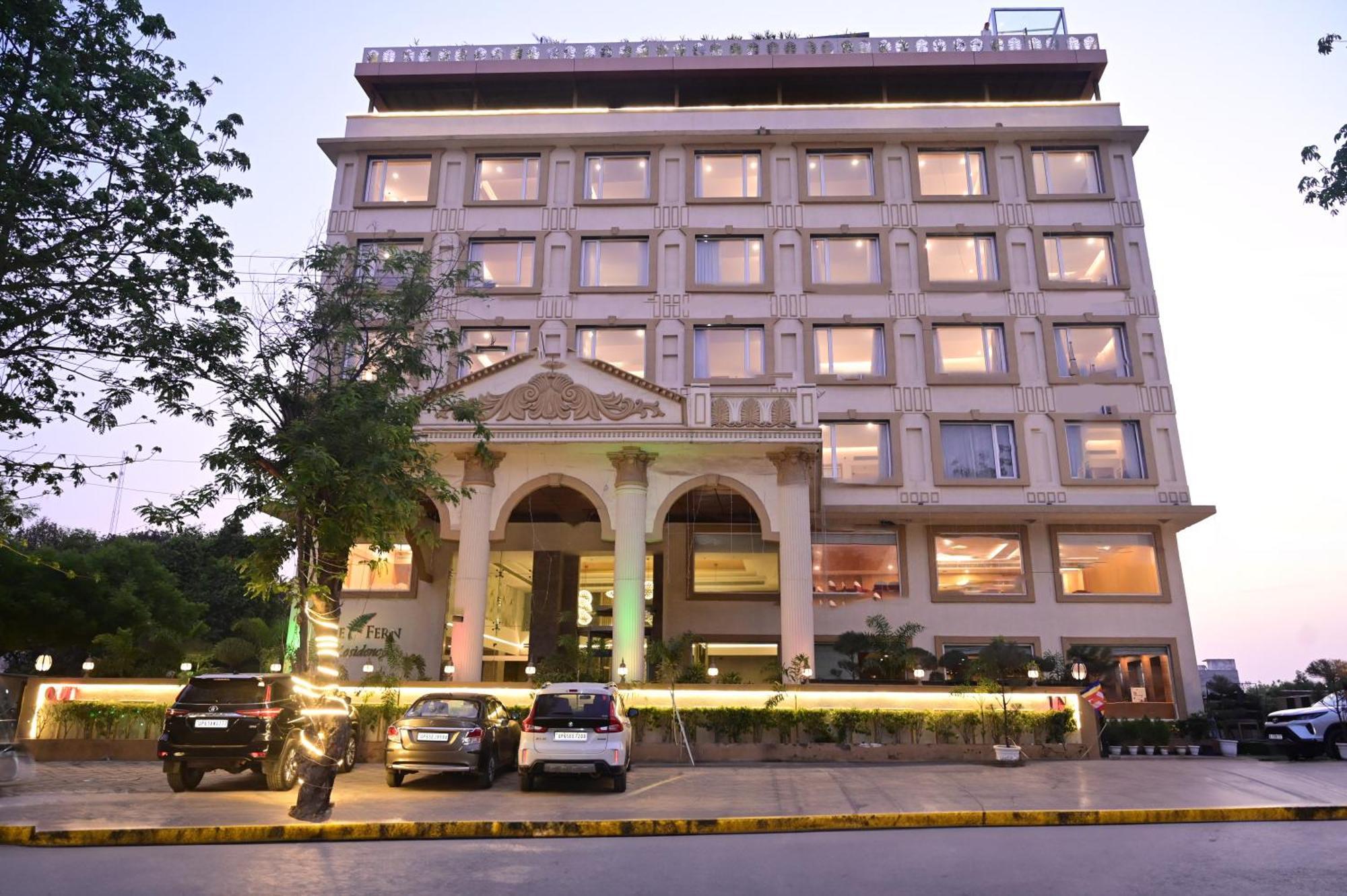 The Fern Residency Sarnath Hotell Varanasi Exteriör bild
